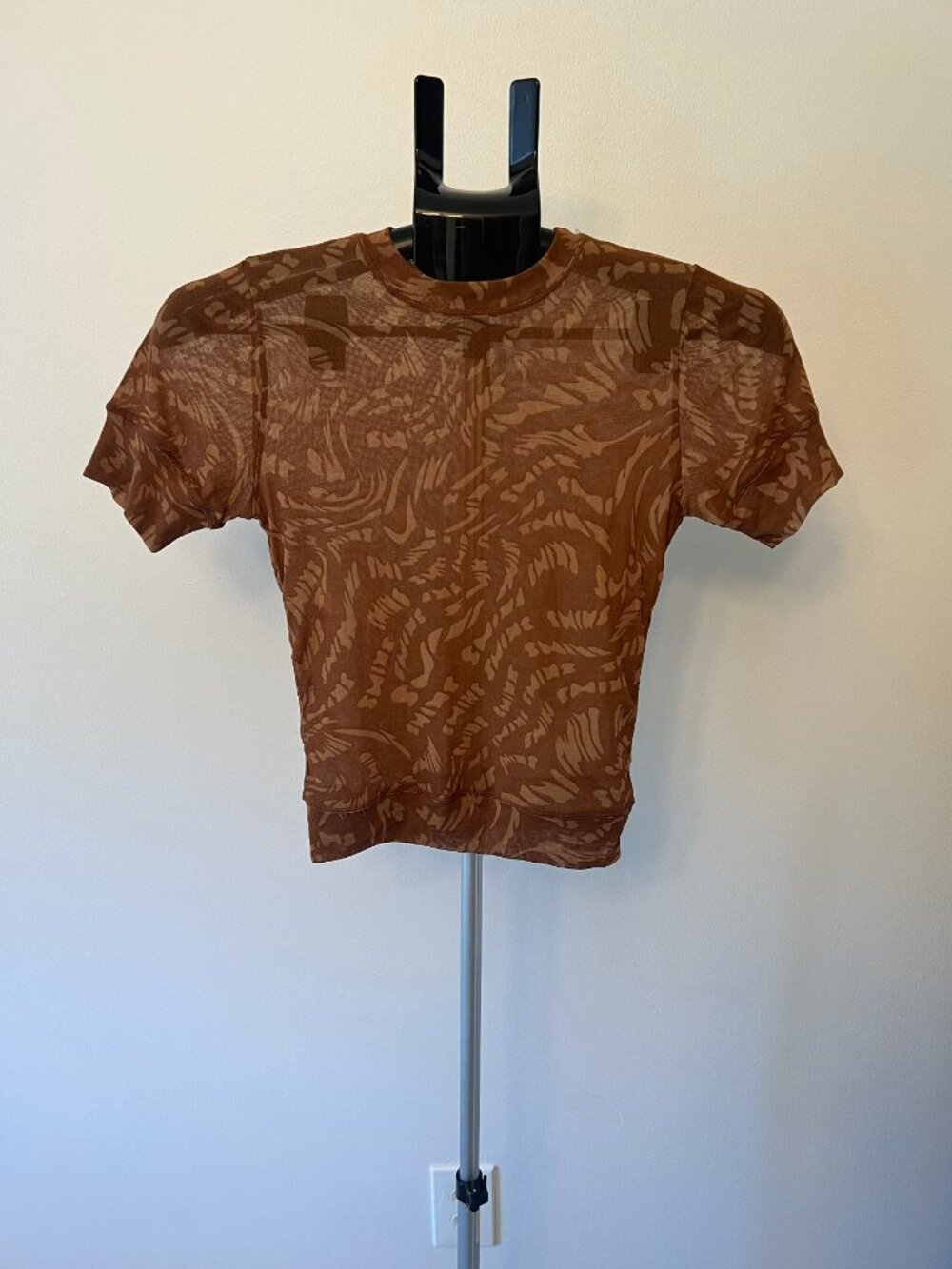 Skims SUMMER MESH T-SHIRT | LATTE SWIRL